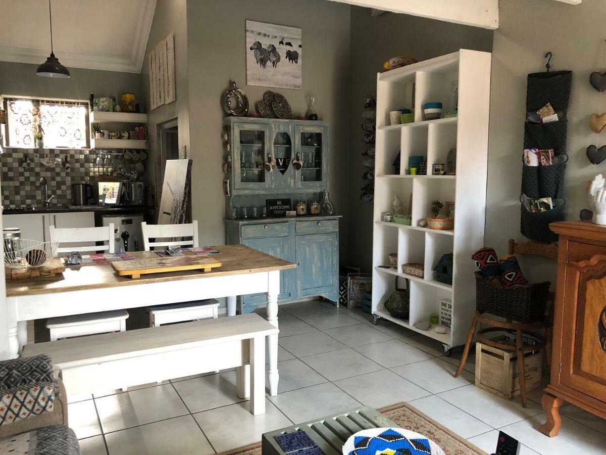 Apartamento 80 on Benade Bloemfontein Exterior foto