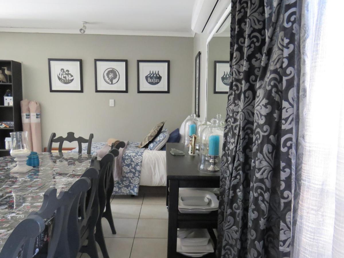 Apartamento 80 on Benade Bloemfontein Exterior foto